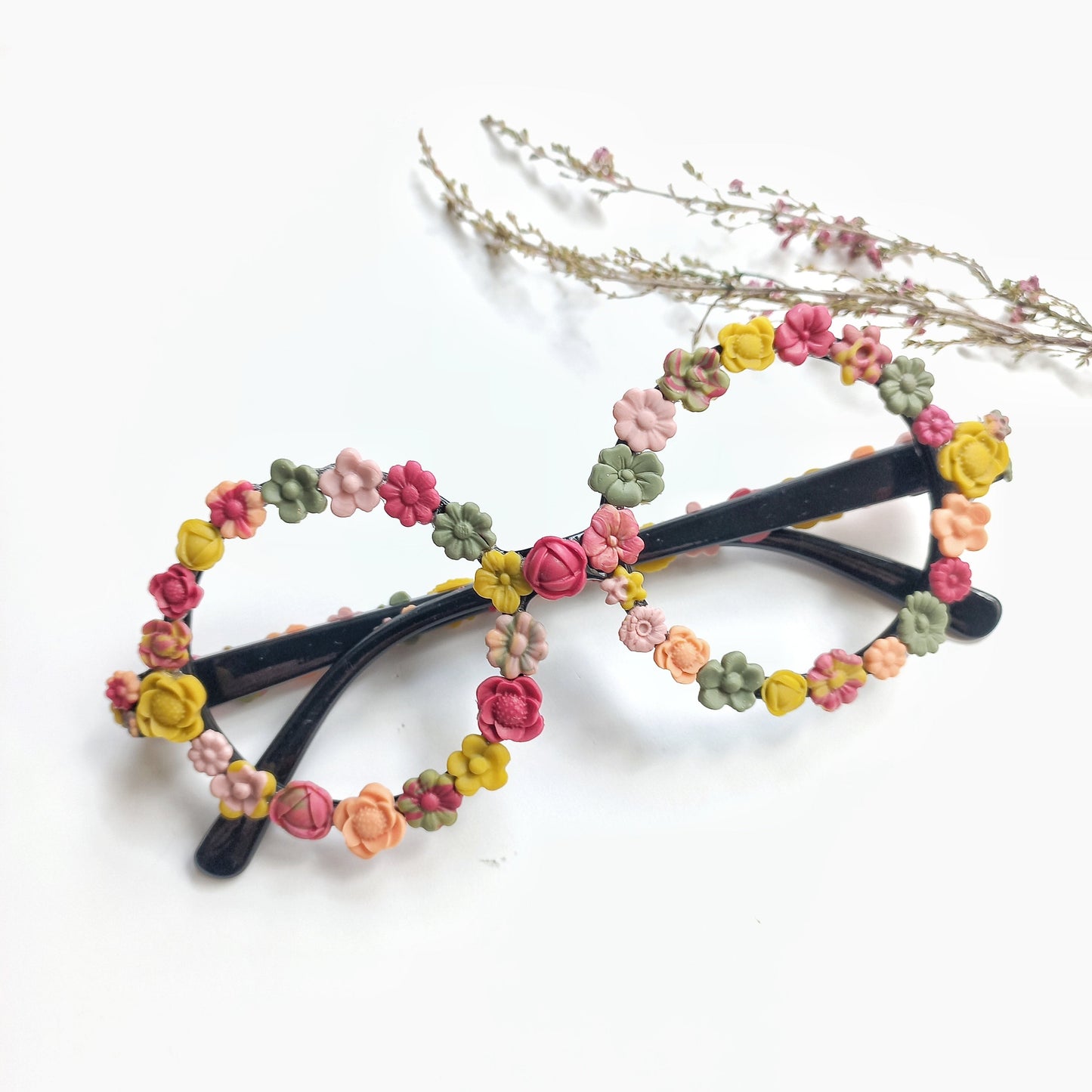 Personalized Wedding Sunglasses (frame only) with custom flowers