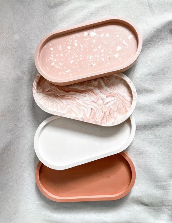 Oval Capsule Trinket