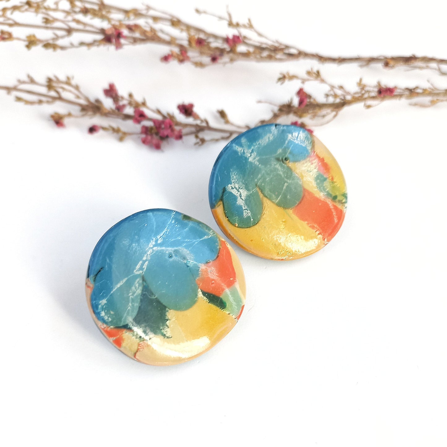 Whispered Marble - Medium round earring stud