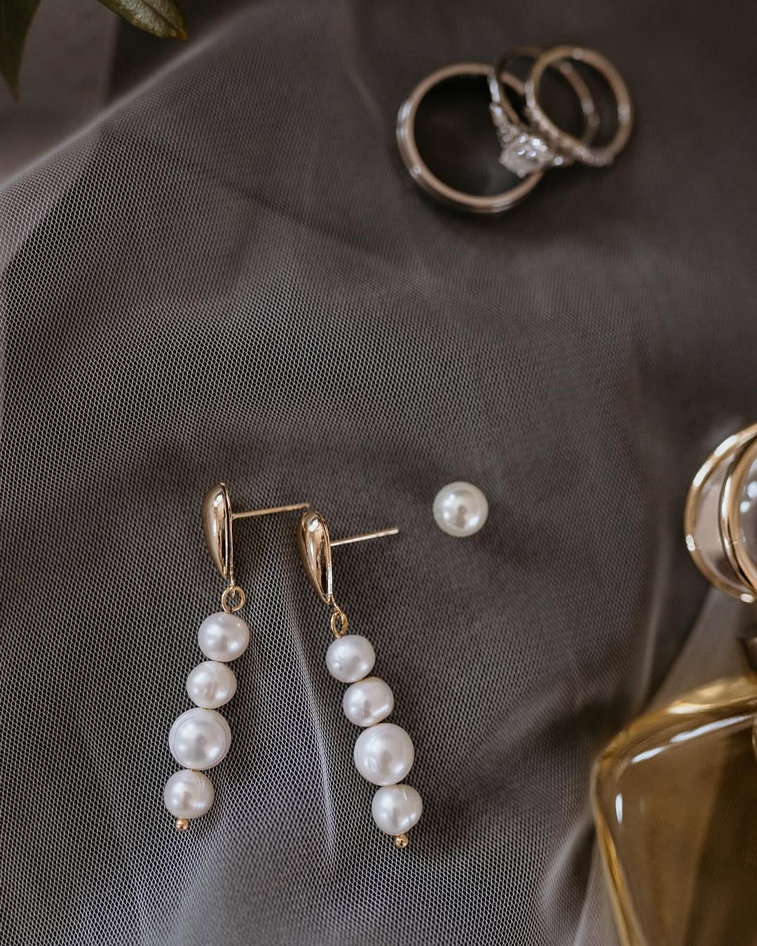 Bridal bloom - Classic Drop of 4 Fresh Water Pearls 18K gold plated teardrop post