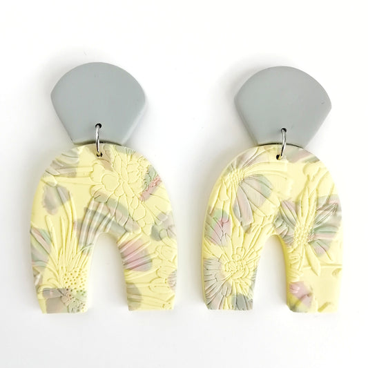 Blush Reverie - Soft Yellows & Grey